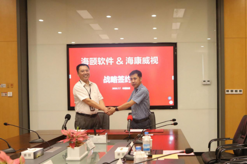 ？底鹆比松褪遣酃布醚锓鸷